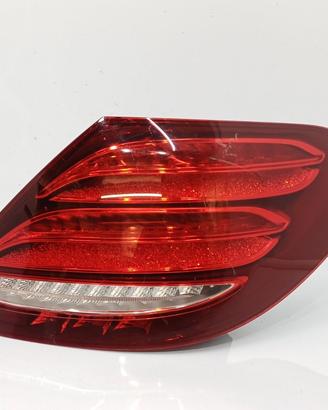 Faro fanale stop post dx mercedes e220d w213 2016-