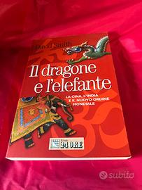 Il dragone e l’elefante  di David Smith libro