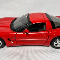 Burago 1/24 Chevrolet Corvette 1997