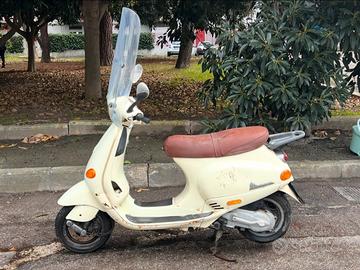 Piaggio Vespa 125 ET4 - Anno 1998