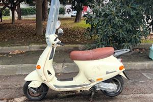 Piaggio Vespa 125 ET4 - Anno 1998