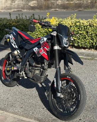 Aprilia sx 125 4t abs