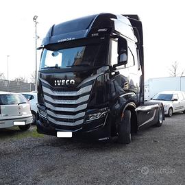 IVECO STRALIS 480 TRATTORE STRADALE CON BLOCCO DIF