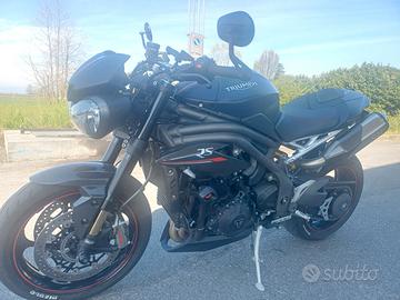 Triumph Speed Triple 1050 RS