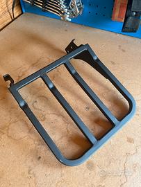 Portapacchi per sissy bar Harley 883/1200