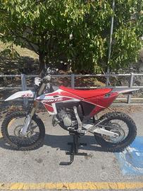 FANTIC XE 125 2025