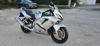 HONDA CBR 600F  KM 27833