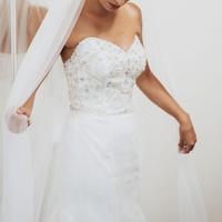 Abito da sposa con velo tg 36-38. vedi dettagli