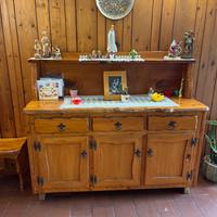 Credenza