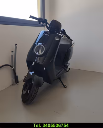 Scooter niu 50cc usato modello s