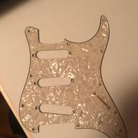 Maschera Fender Stratocaster White Pearl