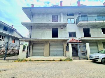 Appartamento rustico II° piano 103 mq +garage 45mq