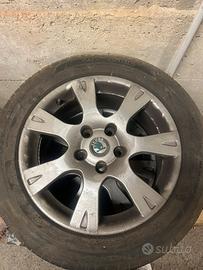 Cerchi lega skoda gommati r16