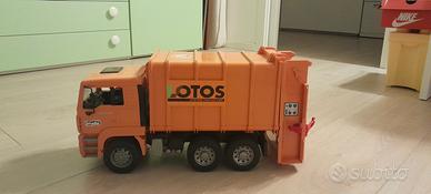 camion della spazzatura lotos bruder 