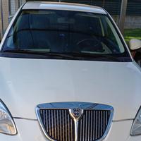 LANCIA Y anno 2009