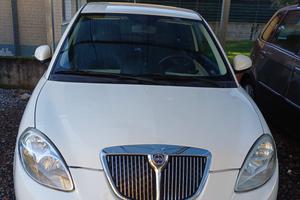 LANCIA Y anno 2009