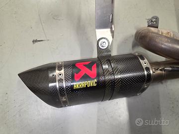 Mt 07 scarico akrapovic racing 2021