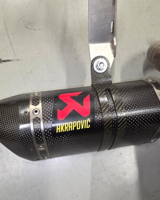 Mt 07 scarico akrapovic racing 2021