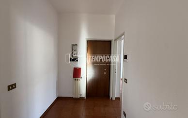 Appartamento a Como Via Roscio 4 locali