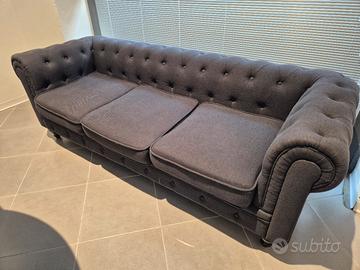 Divano Chesterfield 3 posti