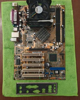 Scheda madre Asus P4P800S SE
