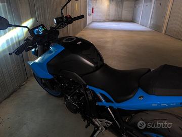 Suzuki GSX-8S 2024 – 3.500 km – Come Nuova 