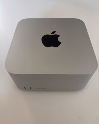 Mac Studio M2, 192gb RAM + schermo + tastiera