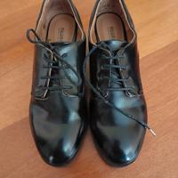 Scarpe eleganti con lacci, nere, 38