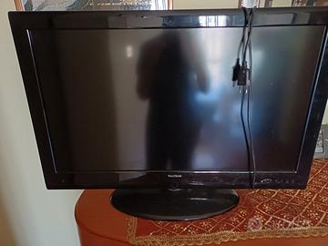 tv WALTHAM 