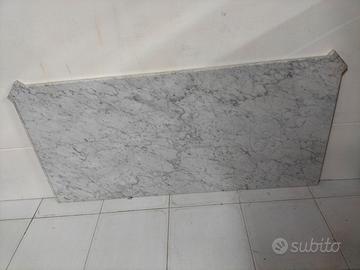 Ripiano in marmo per como' d'epoca