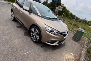 Renault sceni anno 2017  .170.000