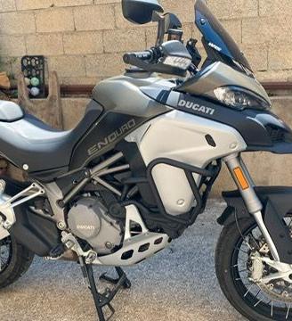 moto ducati Enduro