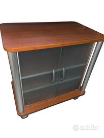 Mobile a carrello porta TV con ruote