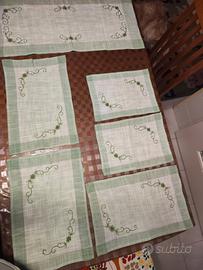 set 6 centrini 