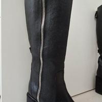 Stivali neri vera pelle con cerniere (n.36)