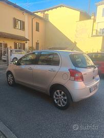 Toyota Yaris  1.3 VVT-I