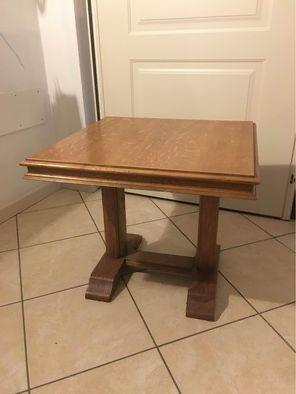 Tavolino in legno