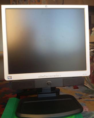 MONITOR PIATTO HP 1740