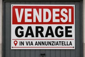 Garage 43 mq in via annunziatella