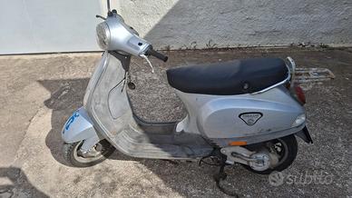 Vespa 50 Lx 4 tempi