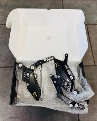 Pedane Lightech Yamaha MT07 e Tracer 7 2020 in poi