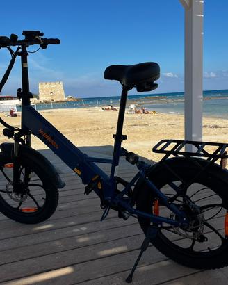 Bici elettrica pieghevole HillMiles come nuova