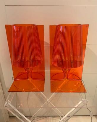 coppia Kartell Take lampada tavolo di design