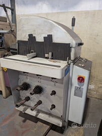 Macchine utensili per profili d'alluminio