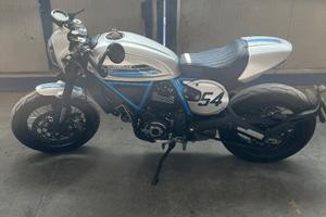 Ducati Scrambler 800 incidentata del 2019