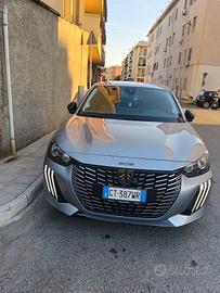 Peugeot 208 allure pure tech 100cv