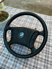 Volante BMW originale con airbag – 90€