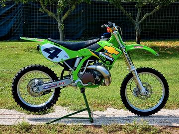 Kawasaki KX 250 - 2000 restaurata zero ore