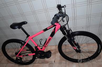 Bici Btwin Rockrider 500.
Cambio Shimano 3x6.