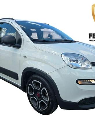 FIAT Panda 1.0 FireFly S&S Hybrid City Cross